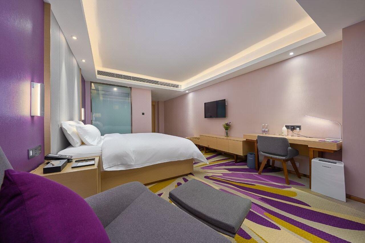 Echarm International Hotel Guangzhou Baiyun International Airport Huadu Plaza Branch - Free Deliver Service To Guangzhou Baiyun International Airport & Free Deliver Service To Canton Fair Complex During Canton Fair Period ภายนอก รูปภาพ