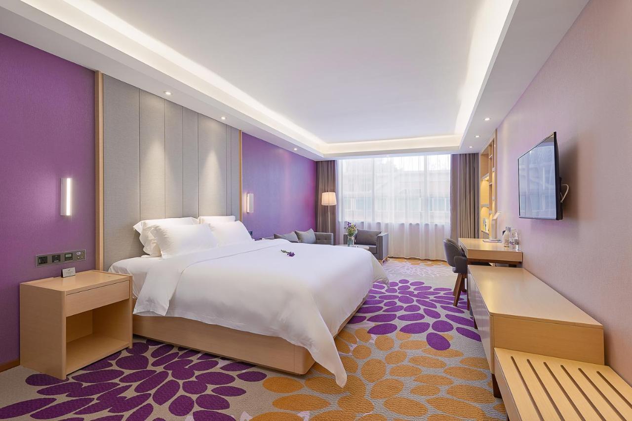 Echarm International Hotel Guangzhou Baiyun International Airport Huadu Plaza Branch - Free Deliver Service To Guangzhou Baiyun International Airport & Free Deliver Service To Canton Fair Complex During Canton Fair Period ภายนอก รูปภาพ