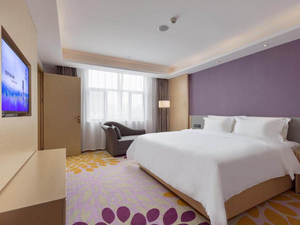 Echarm International Hotel Guangzhou Baiyun International Airport Huadu Plaza Branch - Free Deliver Service To Guangzhou Baiyun International Airport & Free Deliver Service To Canton Fair Complex During Canton Fair Period ภายนอก รูปภาพ