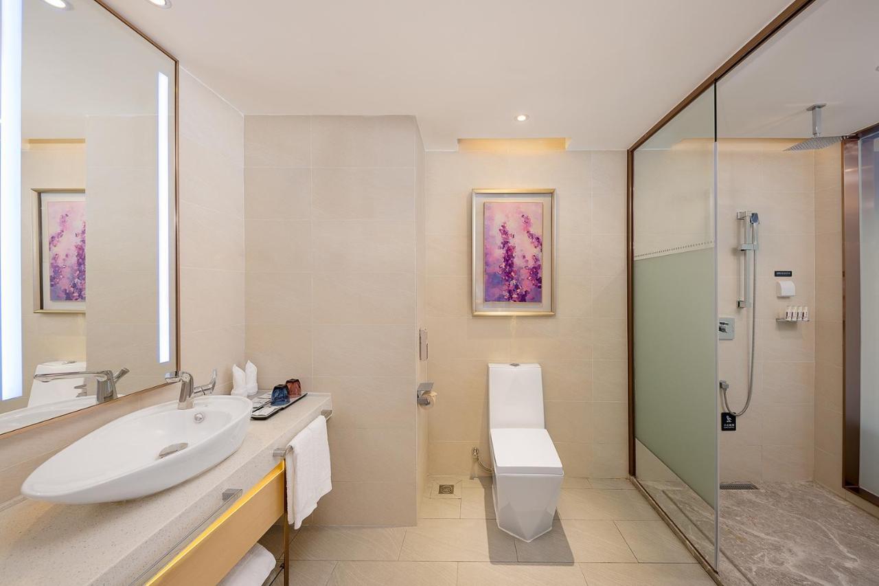 Echarm International Hotel Guangzhou Baiyun International Airport Huadu Plaza Branch - Free Deliver Service To Guangzhou Baiyun International Airport & Free Deliver Service To Canton Fair Complex During Canton Fair Period ภายนอก รูปภาพ